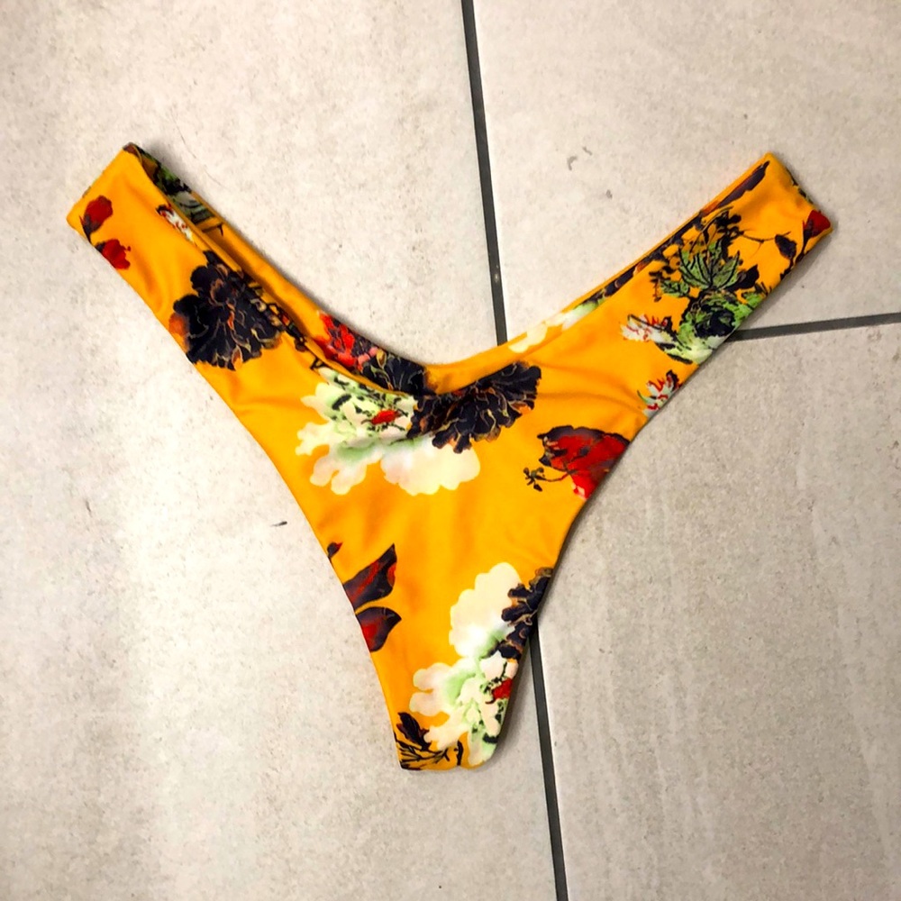 Floral Cheeky Swimsuit Bottoms
